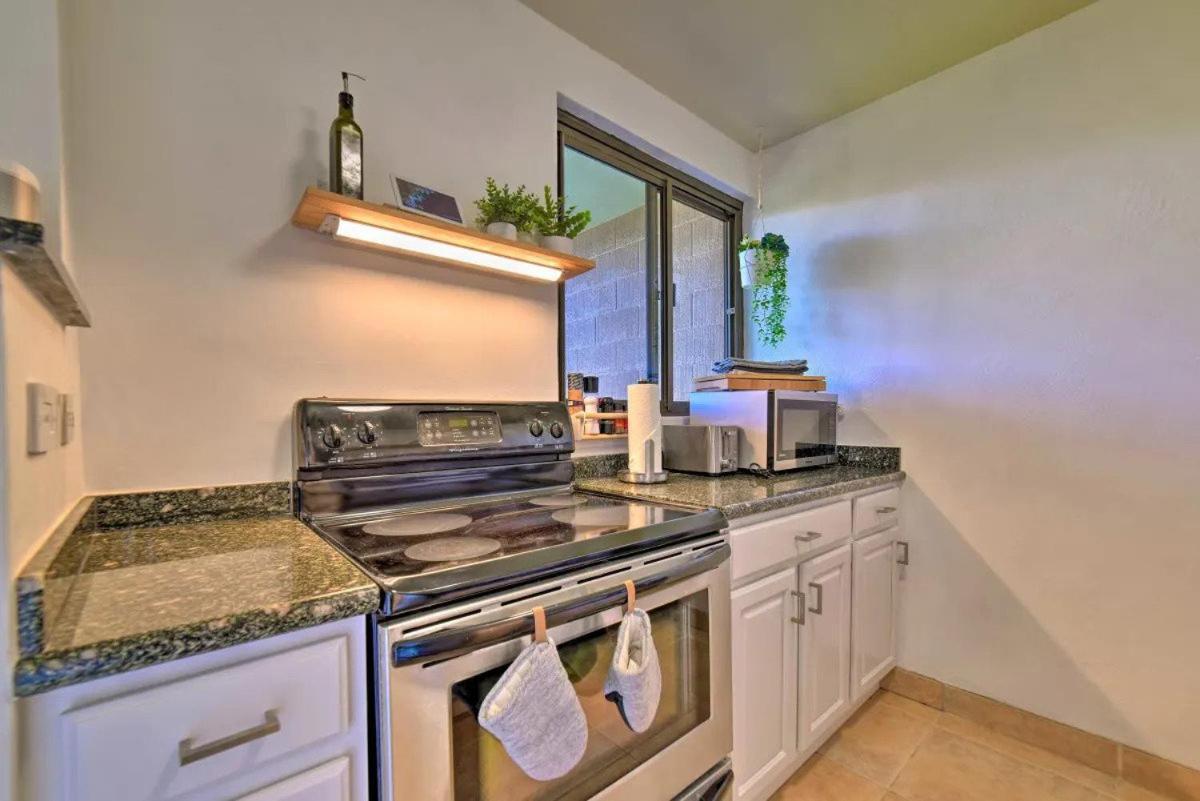 Bright Lahaina Condo With Ocean Views Walk To Beach Kahana Bagian luar foto